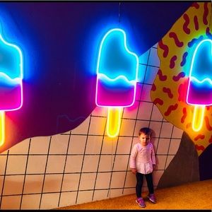 Meet your Posher, Holly